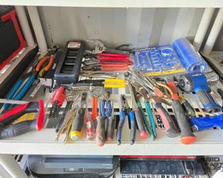 2826  Mixed Tools