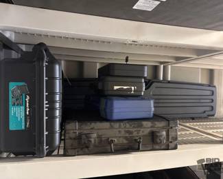 7502 5 Handgun Cases and 1 Rifle Case