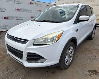 175  2016 Ford Escape LOW MILES
