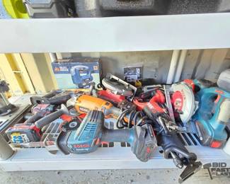 2810  Mixed Tools