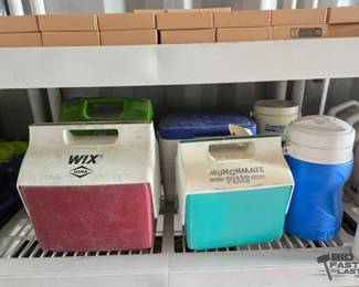 2886  Food Containers