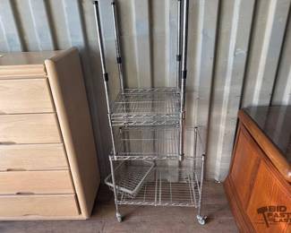 7002 Rolling Metal Rack