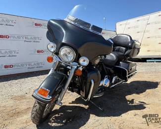 85  2009 Harley Davidson Ultra Classic
