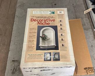 7510 ChemCrest Decorative Niche