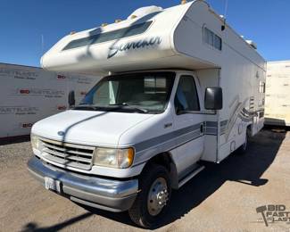 82 1996 Ford Econoline Motorhome
