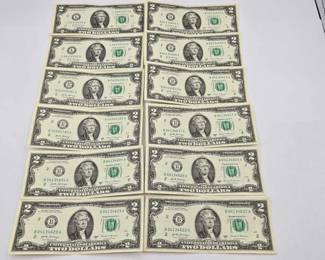 1526 2017A US $2 Dollar Bills