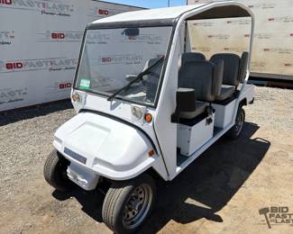 35 2014 Columbia Golf Cart