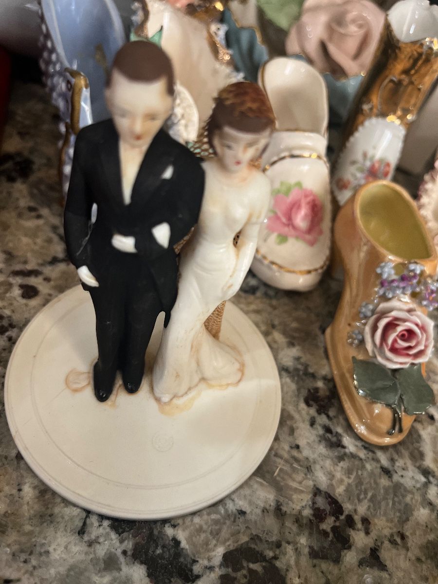 VINTAGE ITEMS