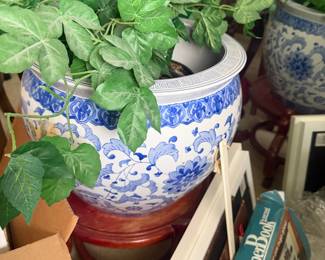 Blue and White Porcelain Planter with Floral Motif and Gilt Accents