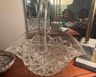 Tiffin-Franciscan Williamsburg Pressed Glass Basket