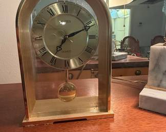 Linden Quartz Pendulum Mantel Clock
