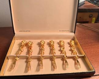 Janis Collection 24K Gold Plated Rose Shrimp Forks