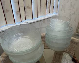 Arcoroc Fleur Frosted Glass Serving Bowls