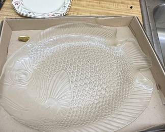Arcoroc France Fish Platter