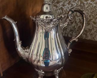 Wallace "Baroque" Silver-Plated Teapot