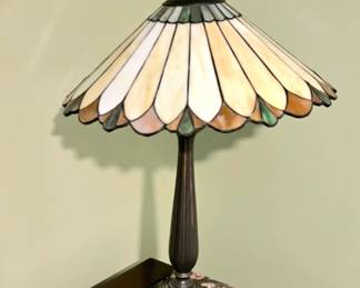 Tiffany Style Lamp