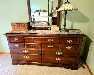 Thomasville Dresser