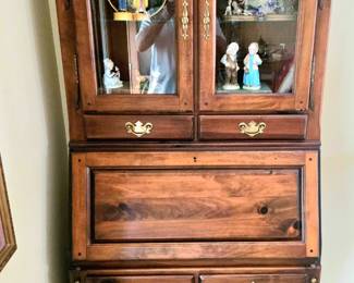 Secretary Desk With Lighted Display Hutch