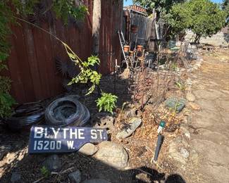 Blythe St