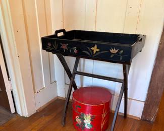 Tray stand & red container