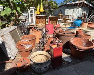 Pots, pots & more pots
