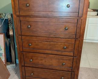 5-drawers chest : $150