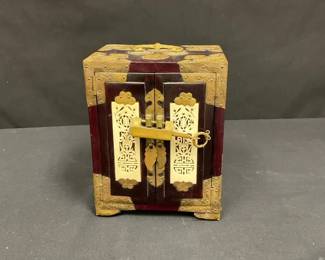 Antique Chinese Jewelry Box