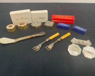 Tiny Vintage Treasures