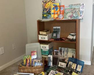 Artists Shelf