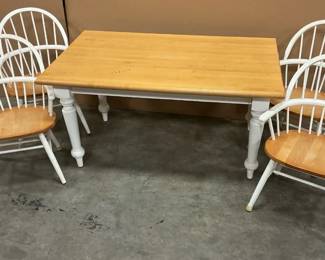 Wooden Dining Room Table And Chairs