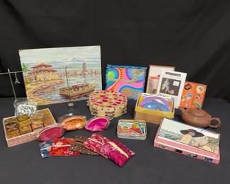 Global Curiosities Collection