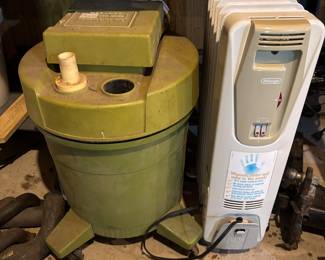 Vintage shop vacuum and heater