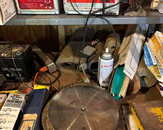 Battery charger, circular saw blades
