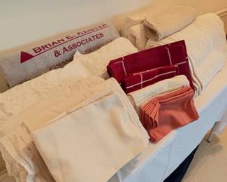 Queen Coverlets, Blankets, Sheets 