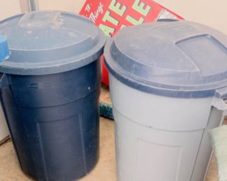 Garbage Cans 