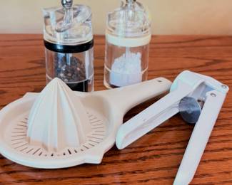 Kitchen Accessories 