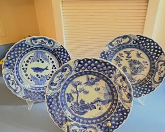 Chinese blue and white porcelain decorative plates