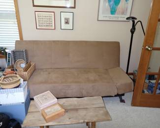 SUEDE FUTON