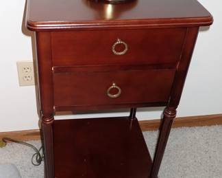 2 DRAWER W./SHELF CHERRY