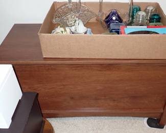 CEDAR CHEST