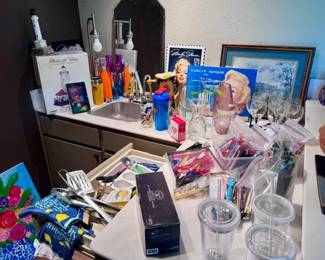 Thousands of Vintage (50s-80s) Swizzle sticks & Marilyn Monroe