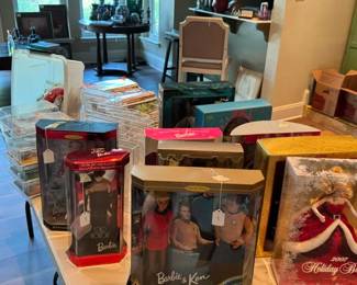 Bad pic, but some Barbie's want to go home with you...