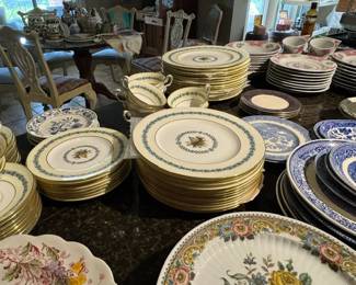 Appledore Bone China + hundreds of other set pieces
