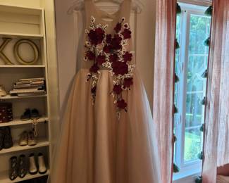 Darling Floral Embellished Formal Gown
