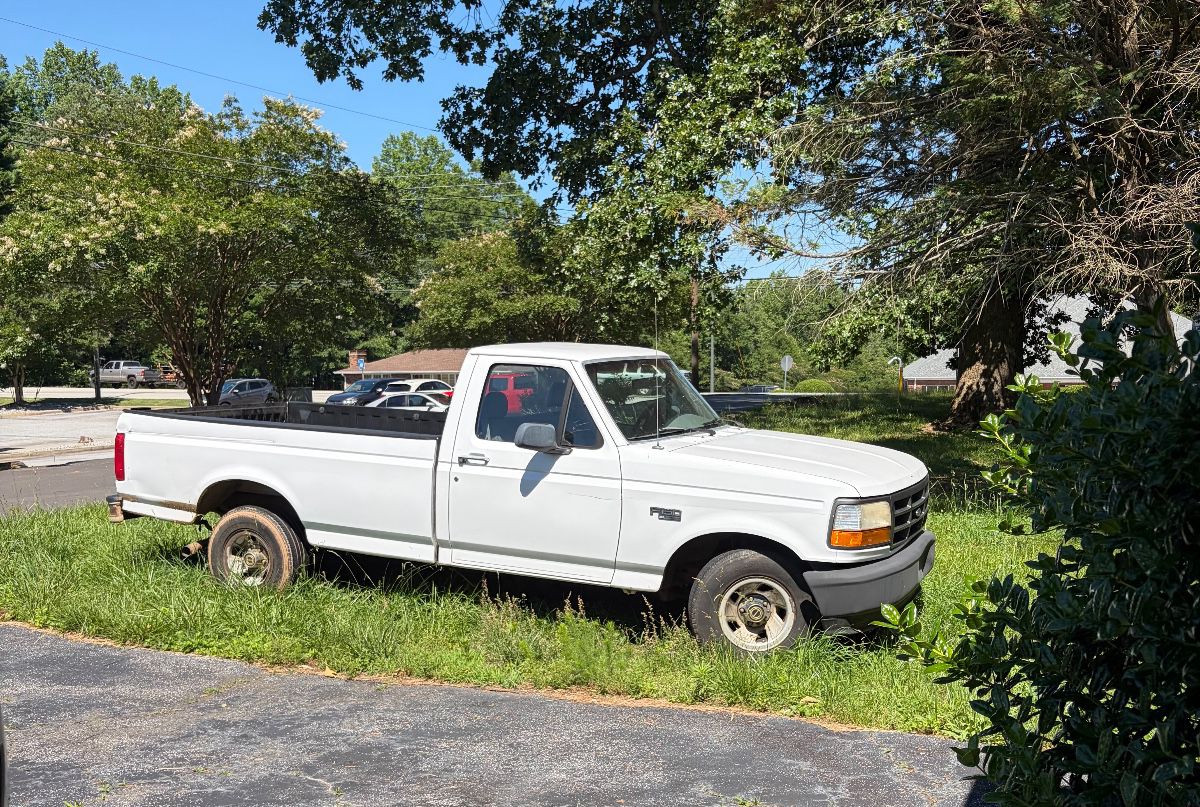 1995 Ford F150 XL mileage 115,968