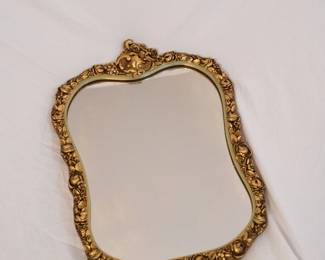 Hollywood Regency: gilded rounded rectangle