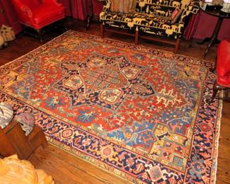 (BID ITEM) 10'x7.5' Heriz rug