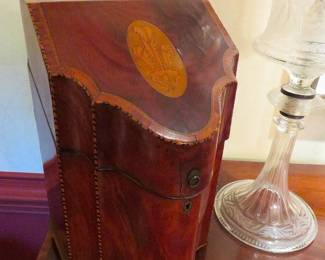 18th cent. Sheraton knife box