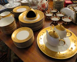 Sascha Brastoff dinnerware