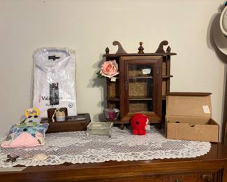 Items on top of chest in master bedroom